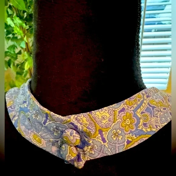 La Belle, Blue Cream and Green, Knee Length Halter Faux Wrap Dress Size 9 - Picture 5 of 7